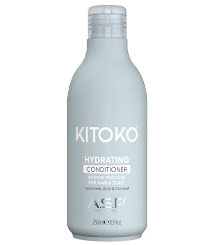 hellblaue flasche weißer hintergrund