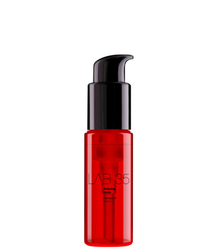 rote flasche schwarzer deckel